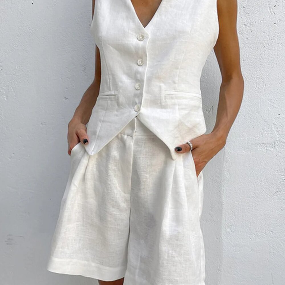 NWT Commense Paros Cover Up Two Piece Shorts Set